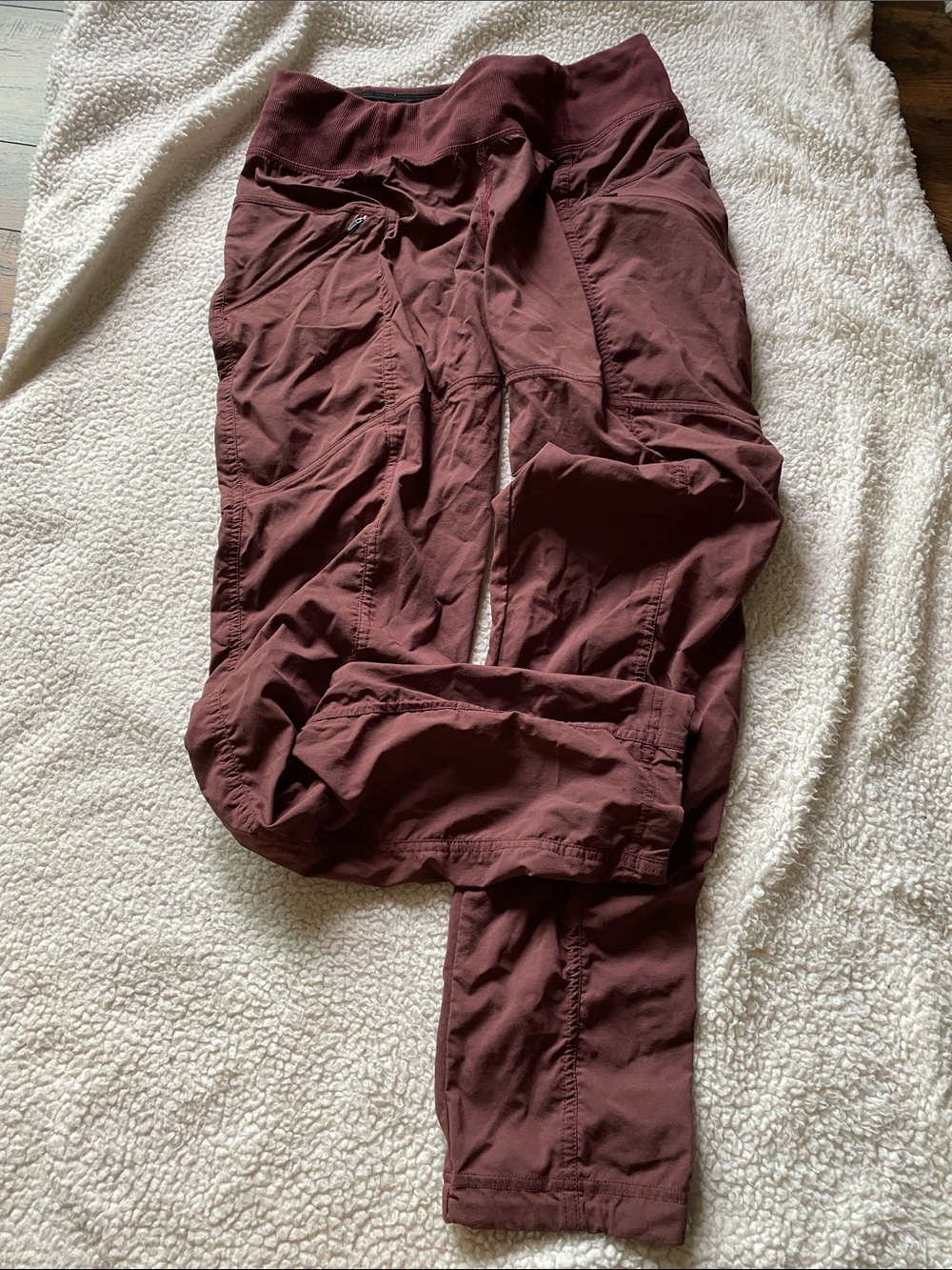 Prana Women's High-Waist Active Cargo Leggings in Burgundy